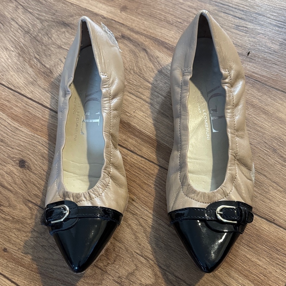AGL Tan and Black Buckle Flats